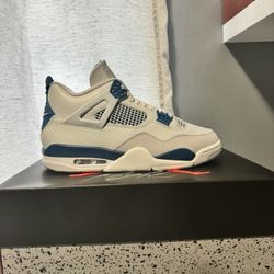 Jordan 4 Military Blue Brand New