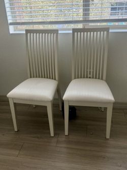 4 chairs 25