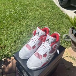 Jordan 4 Alternate 89