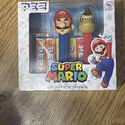 Super Mario Pez Candy Dispenser 