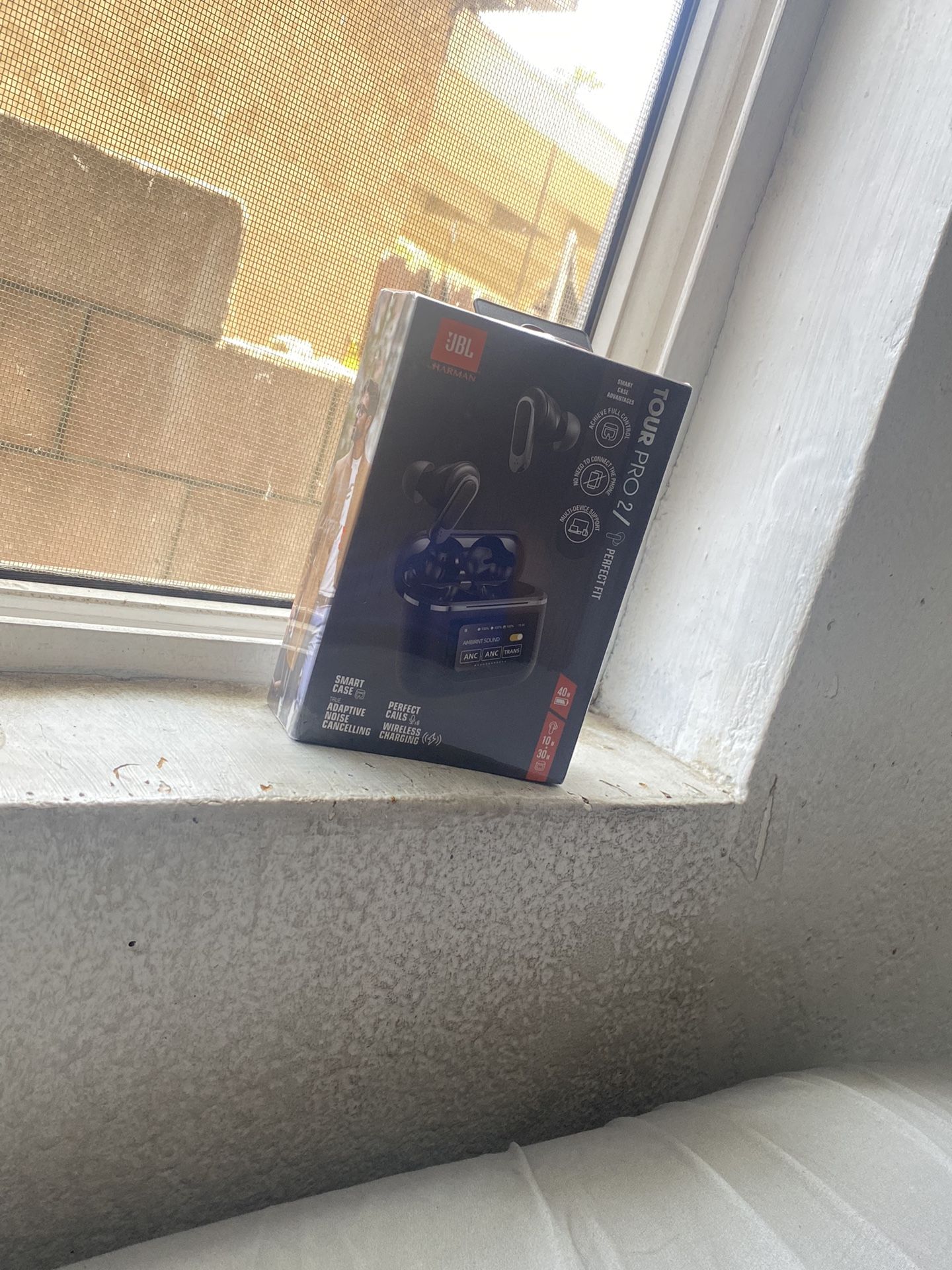 *Sealed* JBL Tour Pro 2