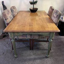 Pier 1 Dining Table w/ 4 Chairs 