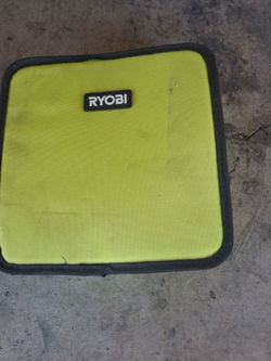 Ryobi electric drill (plug-in)