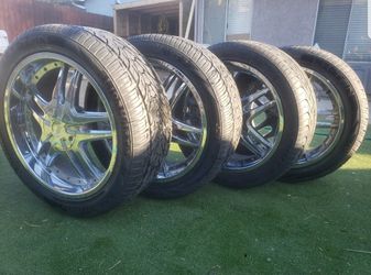 Rines 22" para Tahoe o Suburvan 6 virlos. $470 o mejor oferta..