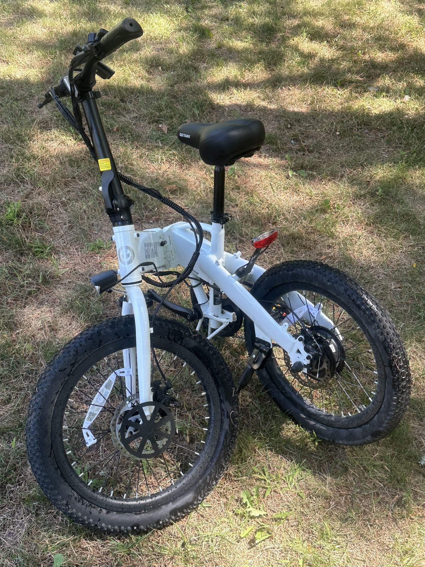 GoTrax E-bike 20 MPH Max 40 Mile Battery