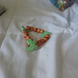 Handcrafted Agarwood Wooden Bracelet with 3 Green Butterfly Clover Charm – Gift for All Occasions, Adjustable Size (7 to 7.5 inches (17.8 to 19 cm))