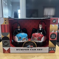 FAO Schwarz Retro Bumper Car Set (2 Remote Control Cars)