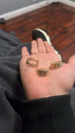 Gold Rings 