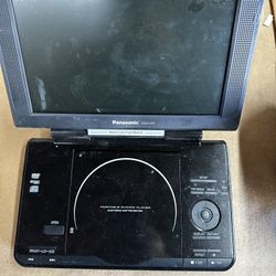 Panasonic Blue Ray Portable Player With Case Logic Back Of Front Seat Attachment 