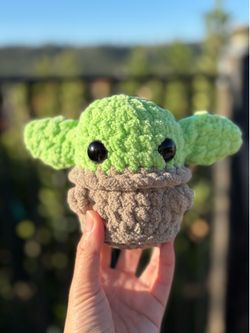 Star Wars Mandalorian Grogu Baby Yoda plushie
