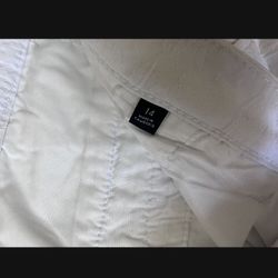 Ladies White Vera Wang Capri Pants Size 14