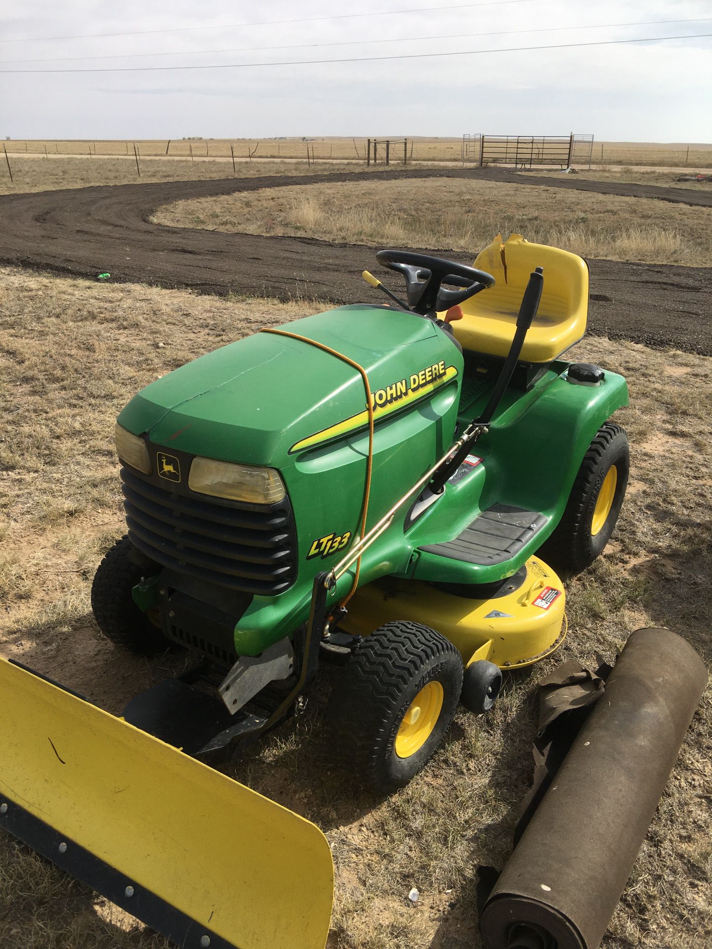 John Deere LT133 tractor *delivery in centennial and Aurora area