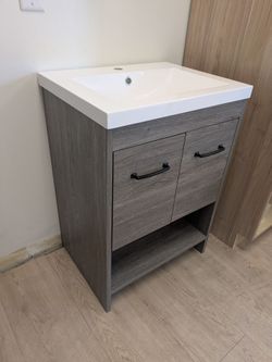 24" Bathroom Vanity with Sink