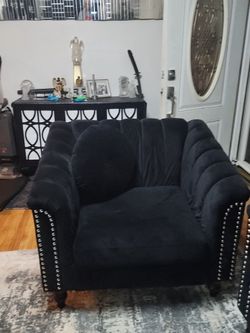 3-Piece Black Velvet Living Room Set