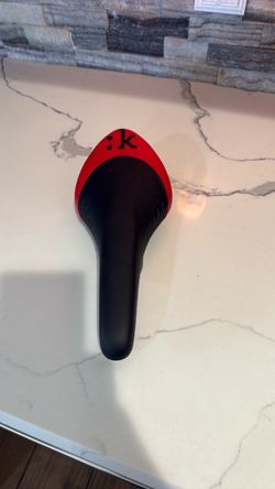fi’zi:k road bike saddle triathlon seat replacement