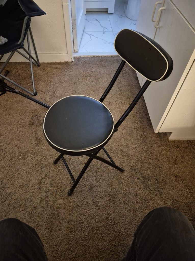 Plegable Seat With Cushion