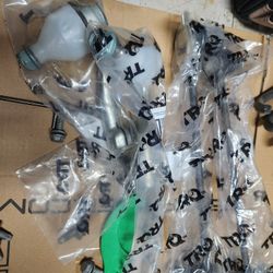 2012+ BMW 328i F30. Front Sway Bar Links And Front Outer Tie Rods