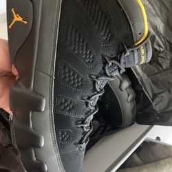 Air Jordan 9 Retro