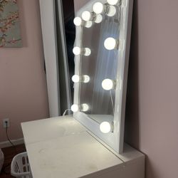 Makeup Vanity