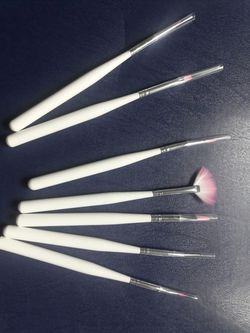 tenasasart brushes. 8.00