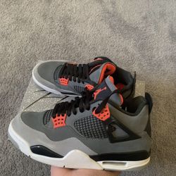 Nike mens Air Jordan 4 Retro 