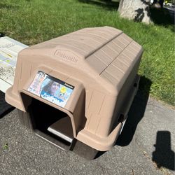 Dog House - $5