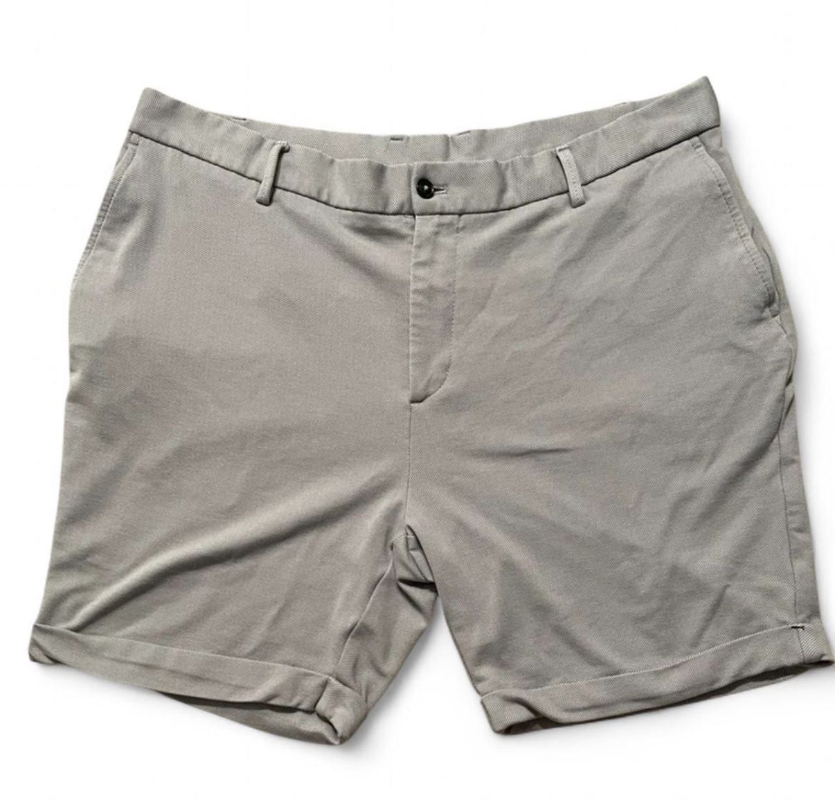 Zara Men's Light Gray Flat Front Shorts