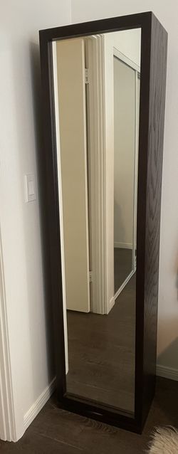 High-End, Rotating Shelving with Full-Length Mirror on Reverse Side