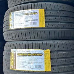 235 40 18 New Set Of Tires 