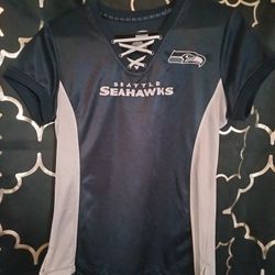 20$ OBO Women's Seahawks Jersey Medium 