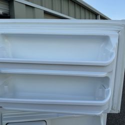 Used Refrigerator Kenmore 