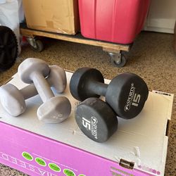 Weights: 15lbs X2 / 8lbsx2