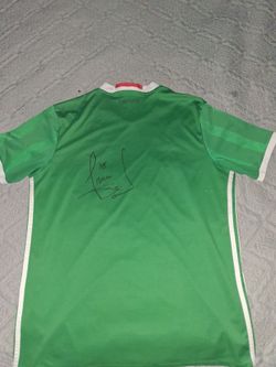 Signed Guardado Jersey