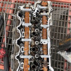 Parted Out 21 Civic Type R Cylinder Head