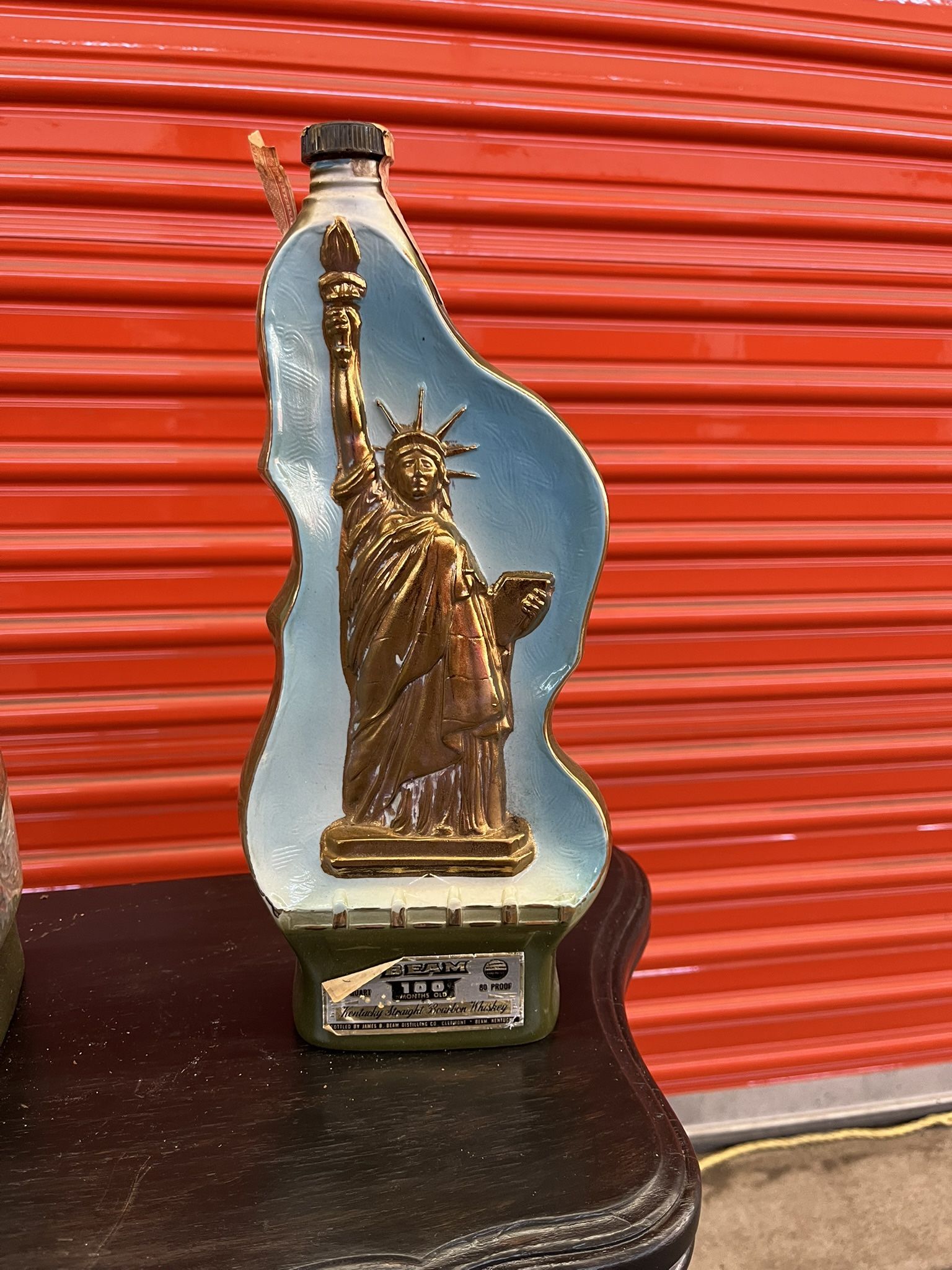 Jim Beam Statue Of Liberty Decanter (1975)
