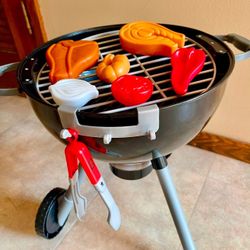 New In Box Weber Grill Toy With Lights,sounds And Play Foods