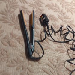 CHI hair straightener $35