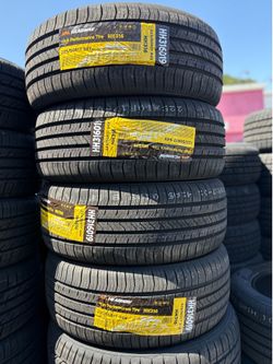 225/50/18 Vendo set de Tires nuevas con 50.000 millas de garantía