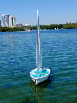 ​8ft Walker Bay 8 Dinghy with Sailing Kit – Fully Functional Setup