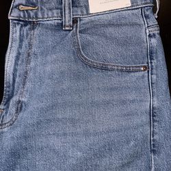 Brand new men’s hollister super baggy jean shorts size 34