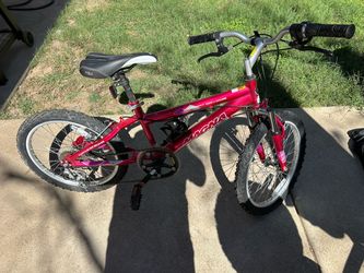 20-inch Magna Great Divide mountain bike