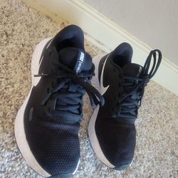 Nike Revolution 5

Women's Road Running Shoes

