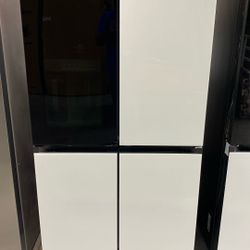 Samsung RF29DB970012 Bespoke 29 cu. ft. Standard Depth Smart 4-Door Flex French Door Refrigerator in White Glass with Beverage Zone MSRP $4099