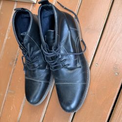 Boots Men Size 7