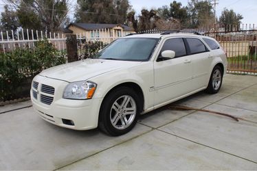 2005 Dodge Magnum