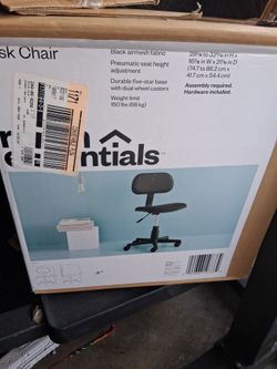 Room Essentials Black Mesh Desk Chair
