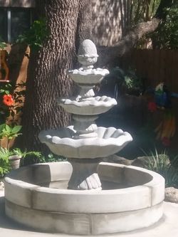 Pool Fountain Set