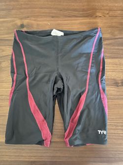 Tyr swim shorts size S