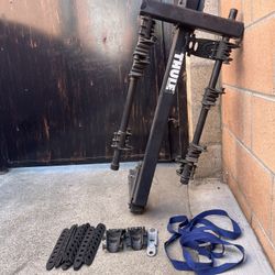 Used THULE 4 Bike Rack Rear Mount Carrier Black