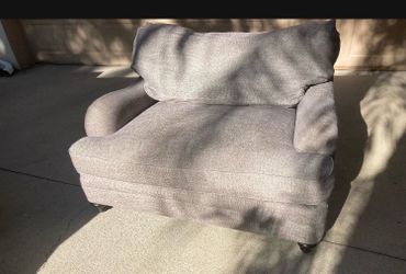 Sofa / loveseat couch